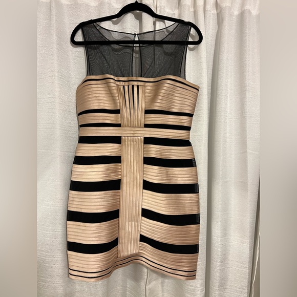 BCBG MAXAZRIA gold and black dress - Picture 7 of 9